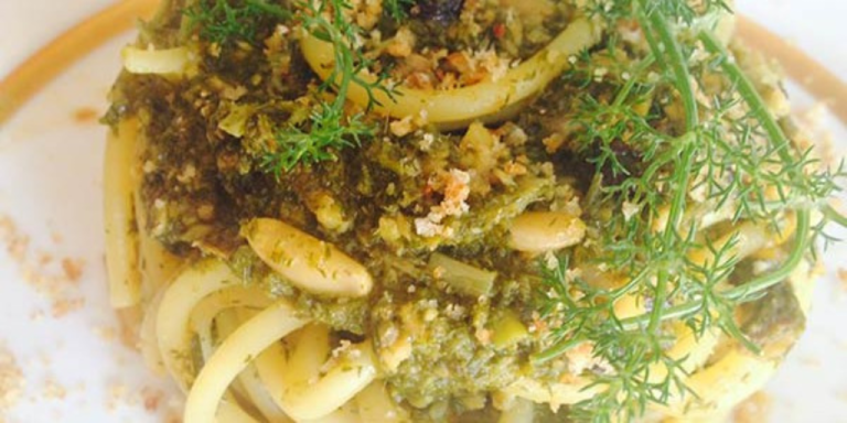Pasta con le sarde a mare.